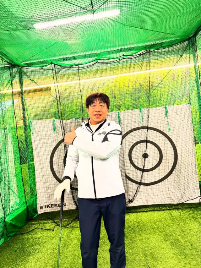 2026/1/5〜当スクールで
レッスンいたします。
木全(キマタ)コーチです！
よろしくお願いいたします✨✨
.
.
.
 #ゴルフ  #ゴルフ女子  #ゴルフ男子  #江坂  #ゴルフスタジオ24